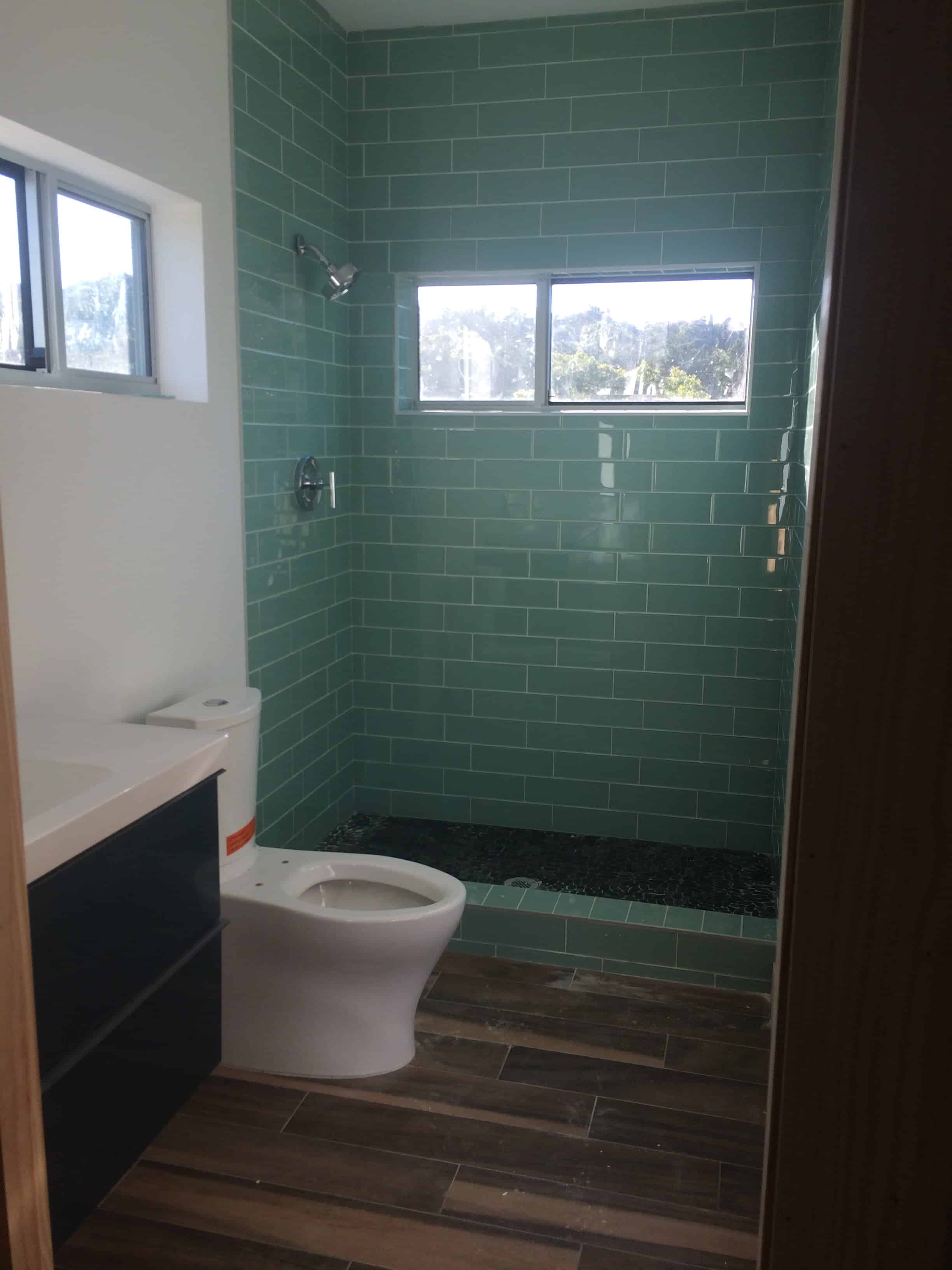 MA Modular Grand-Ma modern prefab home bathroom.