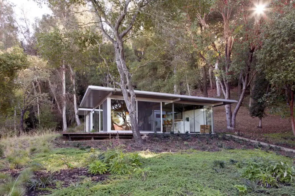 IT House prefab home - in the woods.